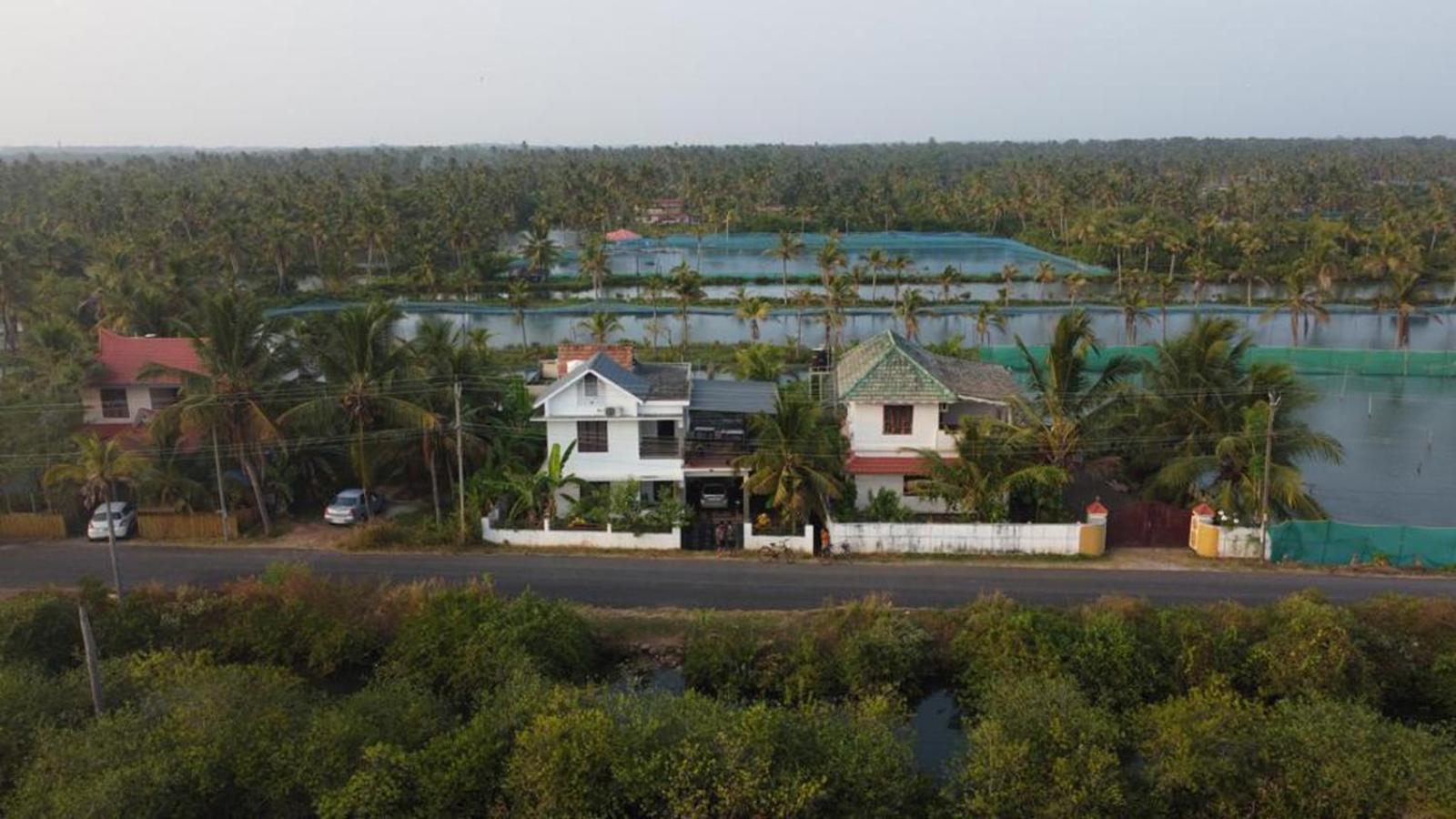 Mundrothuruth Karma Homestay المظهر الخارجي الصورة